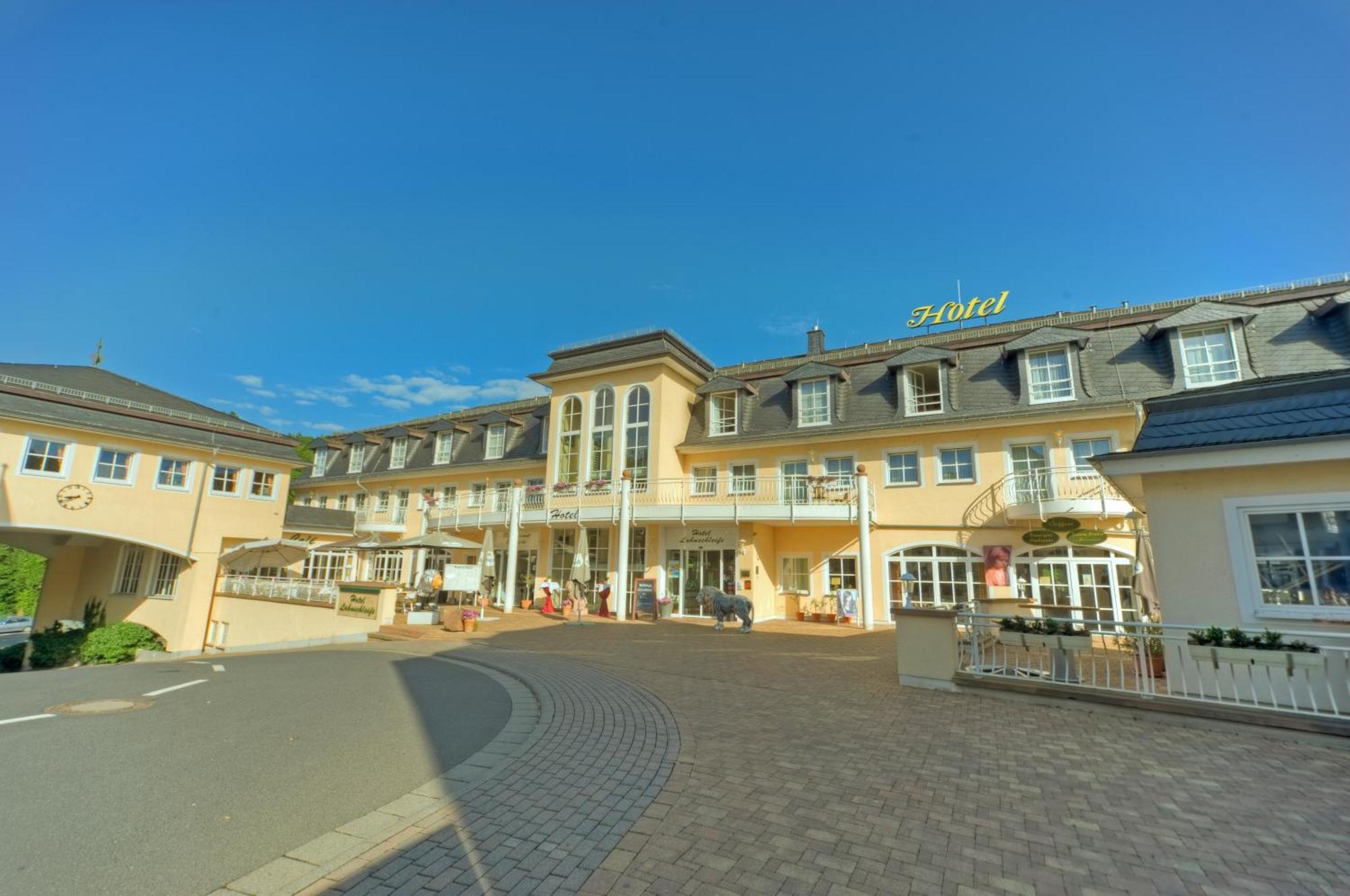 Hotel Lahnschleife Вайльбург Экстерьер фото